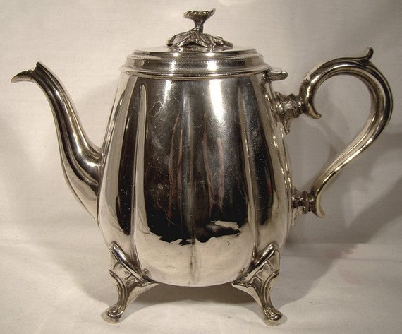 Antique English Silver Plated Footed TEAPOT Victorian c1860s