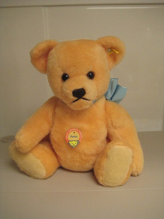 Steiff Vintage Dralon Petsy Teddy Bear EAN 0241/38 by GrandmaJer