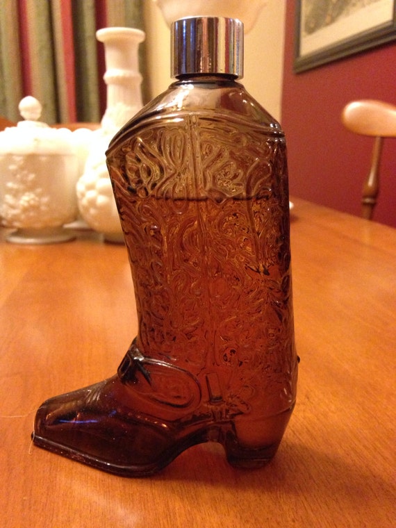 Nice Vintage Avon Cowboy Boot Cologne Decanter