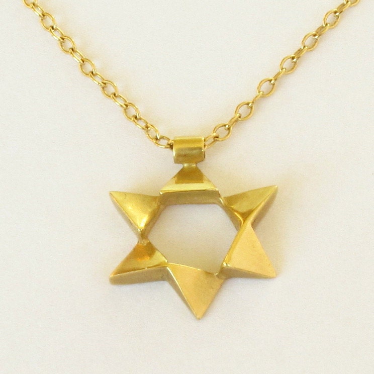 Star of David pendant in 18k gold 18k solid yellow gold star