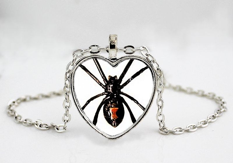 Black Widow Spider Heart Pendant Necklace Arachnid Jewelry