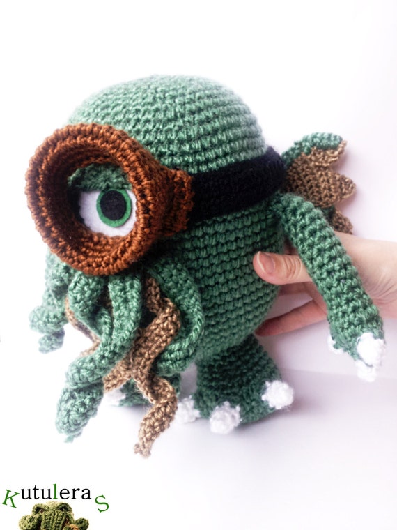 crochet cthulhu plush