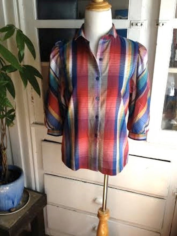 Adorable 1980's vibrant colored vintage plaid button up.