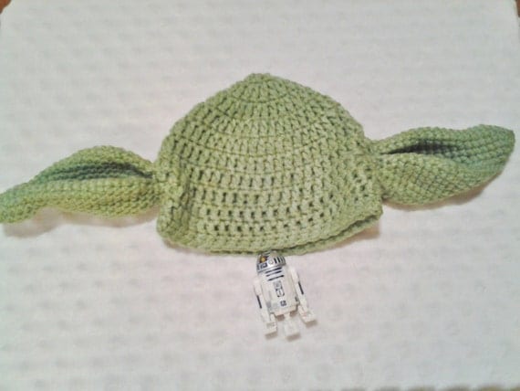 Star Wars Yoda Inspired Crochet Hat FREE by CarolCoDesigns on Etsy