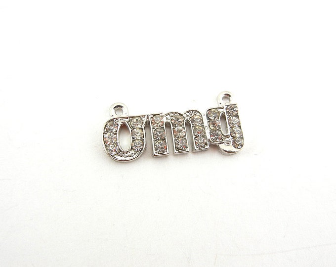 Double Link Rhinestone OMG Pendant Silver-tone