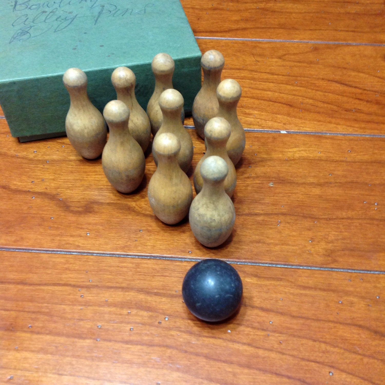 Vintage Wood bowling pins and ball toy 1900 play children set
