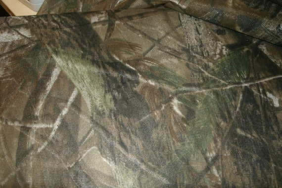 Realtree Camouflage hunting Blind Material by the yard fine