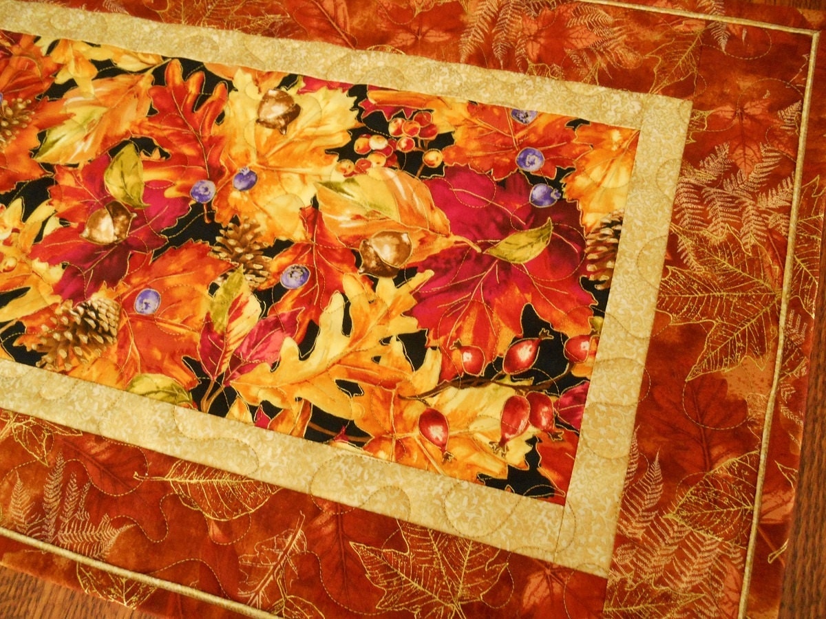 Fall Table Runner Quilted Autumn Leaves