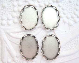 4 - Antiqued silver plated brass 14x10mm lace settings - GR132
