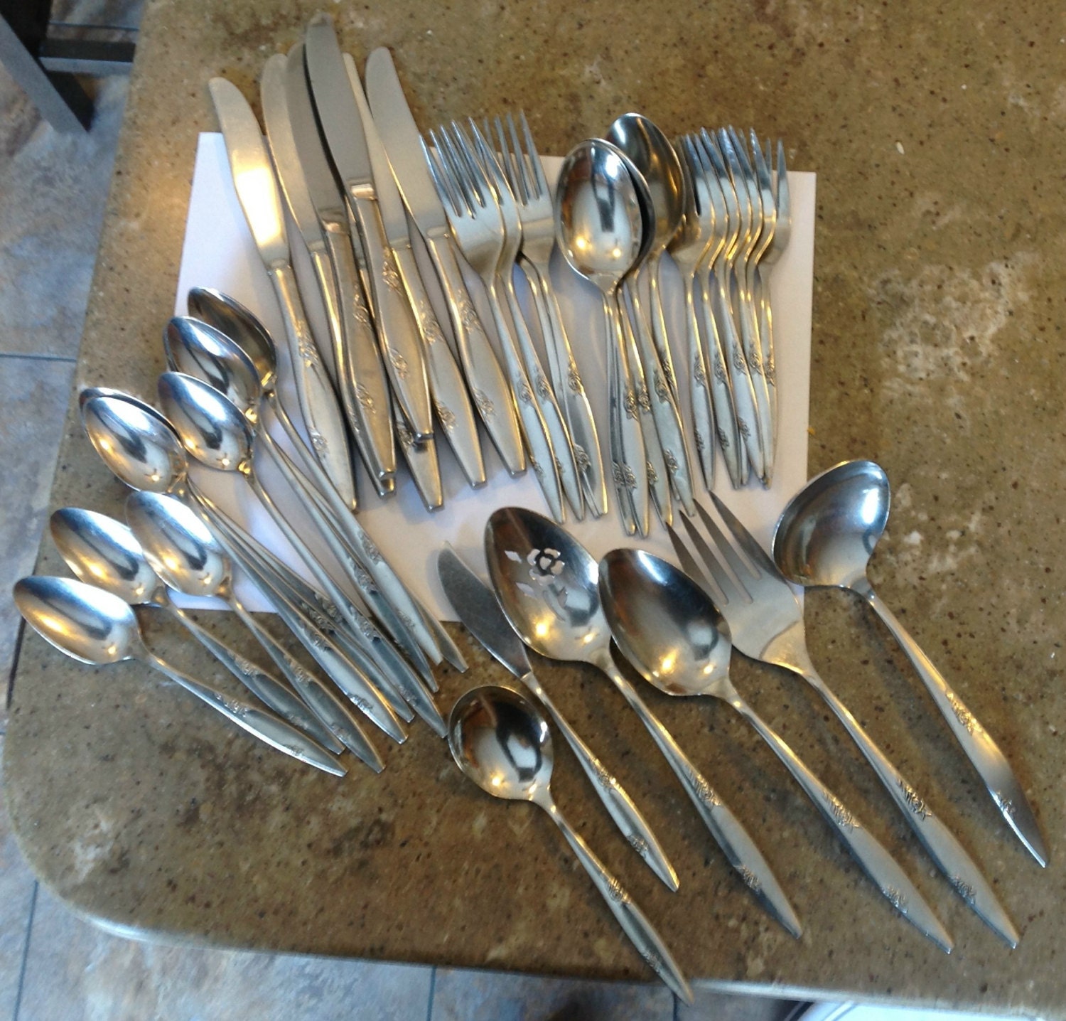 Oneida Stainless Flatware Rose Duet Pattern by brightdaisydays