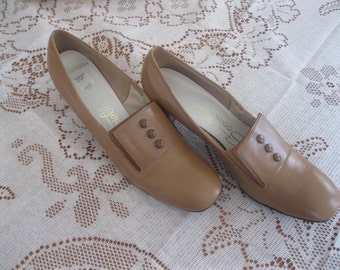 Popular items for 1960s shoes on Etsy