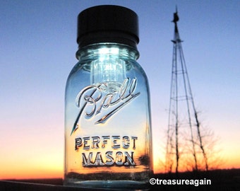 Original Mason Jar Solar Light Blue Antique Ball Mason Jar Lantern, Outdoor Garden Decoration, Upcycled Handmade Solar Jar