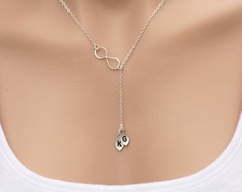 Personalized Infinity necklace,initial leaf necklace,leaf infinity Necklace,monogram necklace,Best friends Necklace,family initial necklace