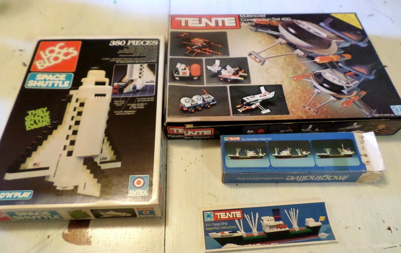 Vintage Building Blocks Hasbro TENTE Set 460 Astro and