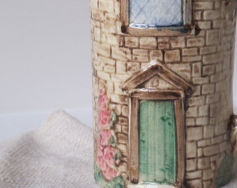 Croft Cottage Cup Crown Winsor Pottery English