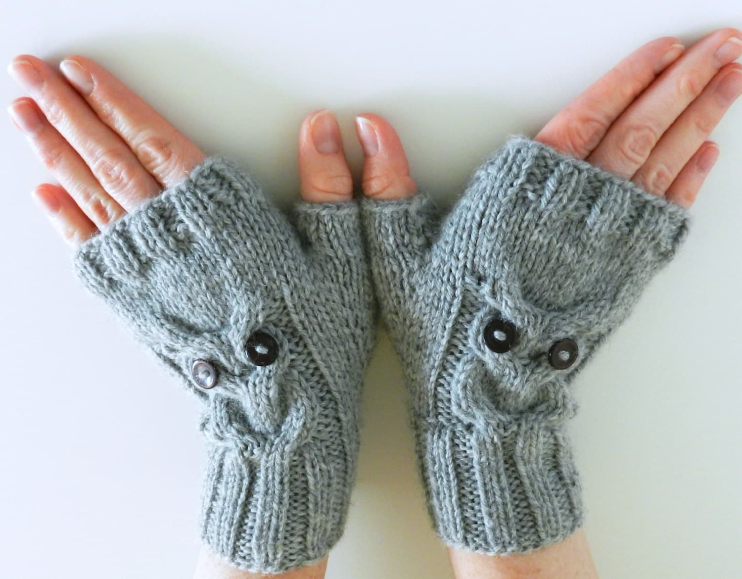 KNITTING PATTERN Owl Cable Knit Fingerless Mittens PDF