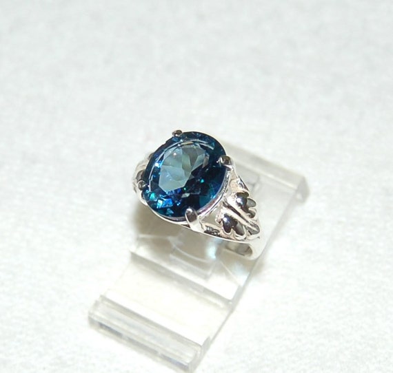 Mystic Topaz Ring Size 6 Bali Blue 5 Carats by WindstoneDesigns