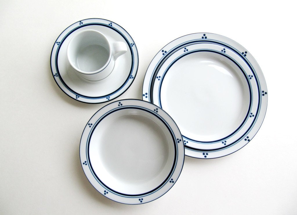 Dansk Bistro Fredriksborg Blue Dinnerware Set Portugal