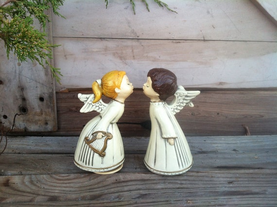 Retro Kissing Angels Decoration Vintage by happydayantiques