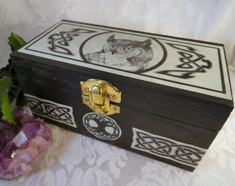 Celtic Owl Box with Celtic Knotwork / Wooden Owl Jewelry Box / Owl Totem Magic / Box Pagan Wiccan Crystal Herb Box / Dragon Star Creations