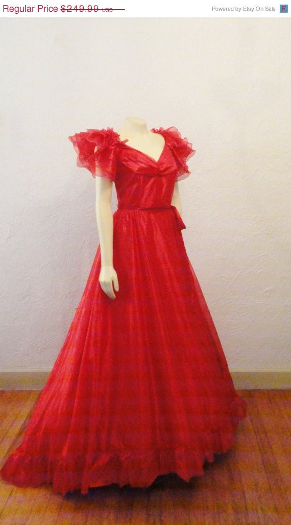 CLOTHING SALE Vintage Dress Red Wedding Gown & Hat Red Goth Wedding Dress Scarlet O' Hara Gone With The Wind Halloween Costume Medium