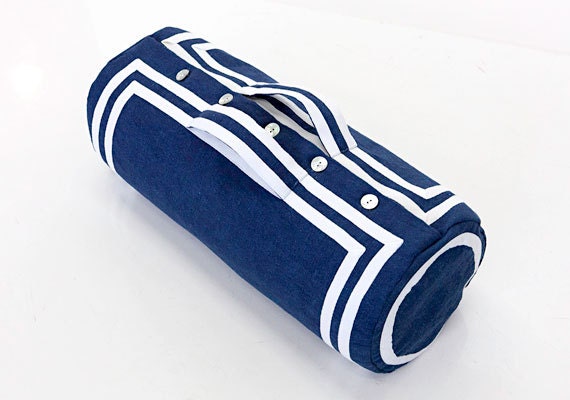 Victorian Travel Bag Blue Linen White Trim