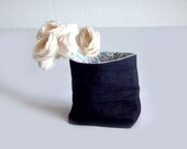 Storage basket  jeans and vintage flower fabric - gift - home decor Storage basket  jeans and vintage flower fabric - gift - home decor