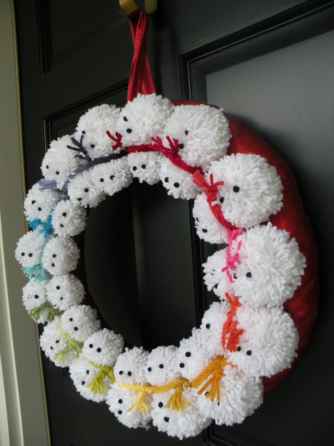 18 Pom pom Snowman Winter Wreath