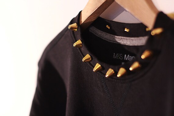 Studded Sweatshirt Top Black Gold spikes Aztec