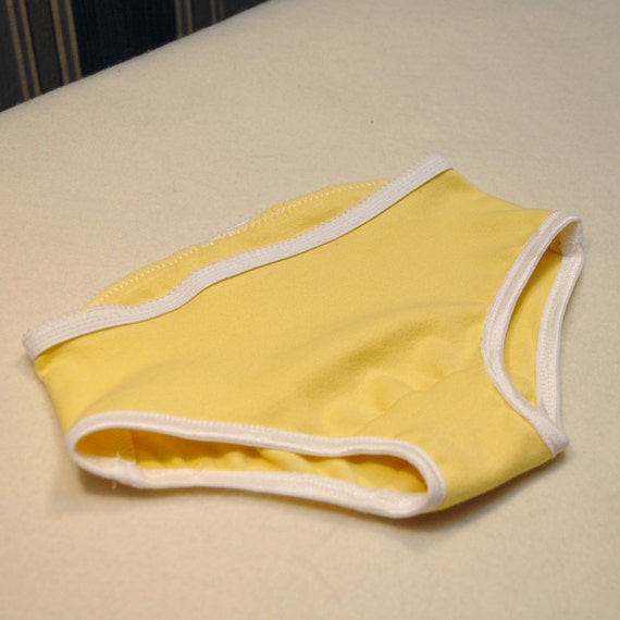 Yellow organic cotton girl's panties toddler panties EC