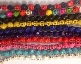 howlite skull bead, 8x10mm, 40 beads