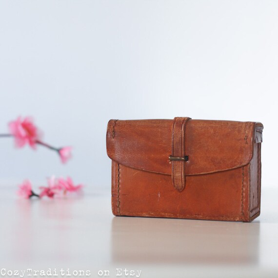 1940&#39;s Vintage Leather Camera Case: Small Brown Genuine