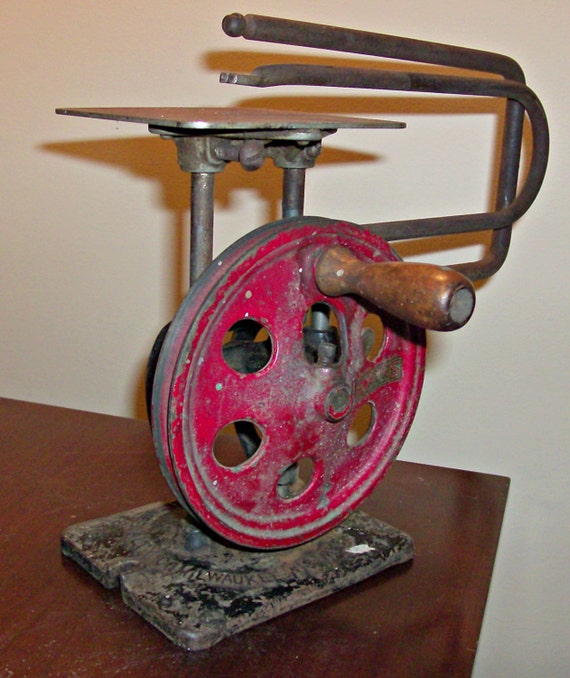 Vintage 1923 Hand Crank American Scroll/Jig Saw