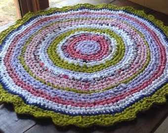 Popular items for round rag rug on Etsy