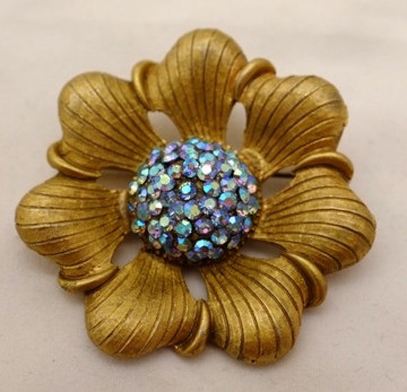 Vintage 1950s Brooch 50s fashion floral brooch Rhinestone