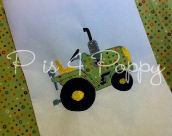 Instant download tractor applique design