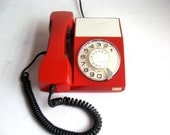 Red Iskra Vintage Telephone Red Iskra Vintage Telephone