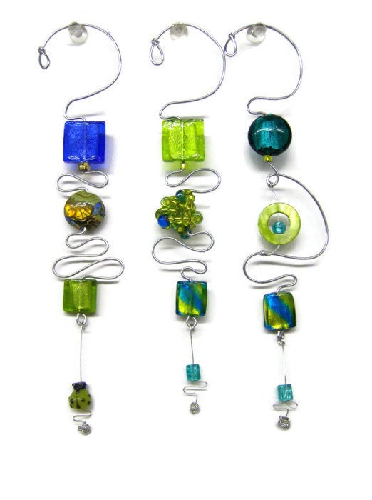 handmade ornament- wire,glass, lampwork and foil beads