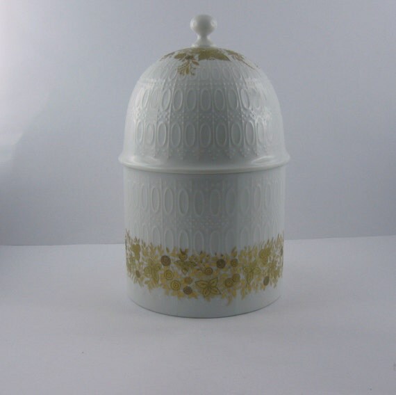 Rosenthal studio-linie Germany lidded box / porcelain jar.