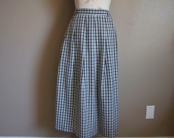 Popular items for plaid full skirt on Etsy