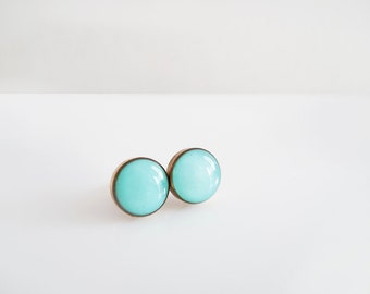 Mint Round Stud Earrings - Hypoallergenic Surgical Steel Posts