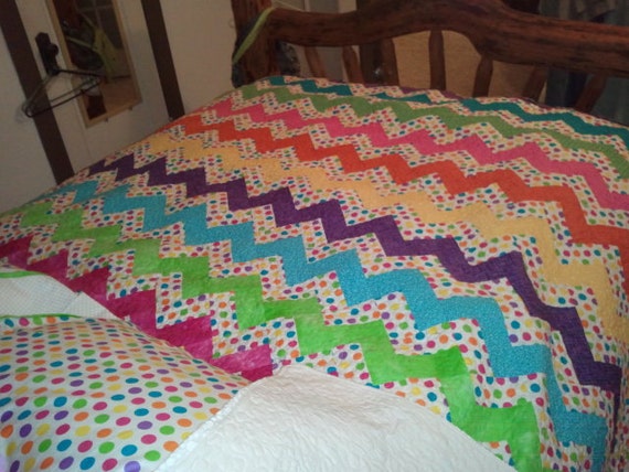 CHEVRON Quilt Rainbow Quilt Polka dots by QuiltsByTaylorDesign