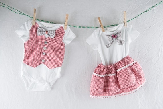 Twin outfits boy girl Clothes For Baby Twins - You find out about about them in magazines, see photos of these on celeb websites, and might eve. Find this Pin and more on Grandson Sebastian by Germaine Chavez. Esies Boy Girl by Daiichibandesigns On Etsy for Baby Clothes for Boys and Girls Months).