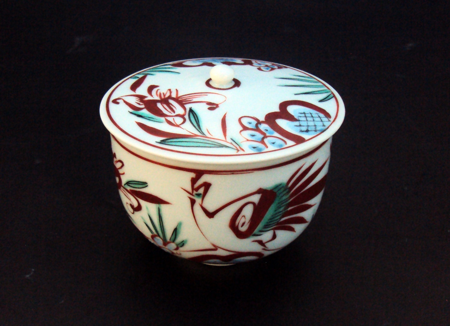 Old Hand Painted Japanese Porcelain Pottery Tea Cup with Lid