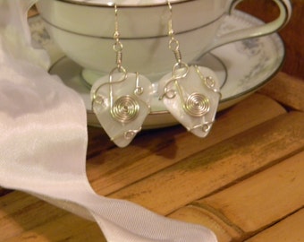 guitar pick earrings
