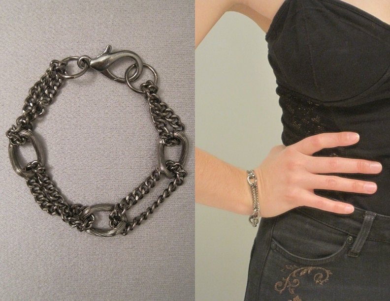 Chain & Link Bracelet hand made by MoniClothingDesign on Etsy