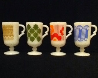 Mugs milk glass retro pedestal mugs