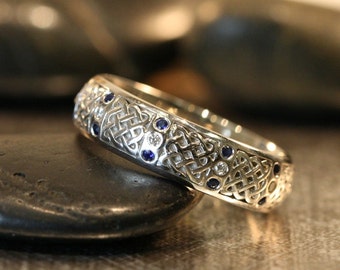 White gold mens celtic wedding ring