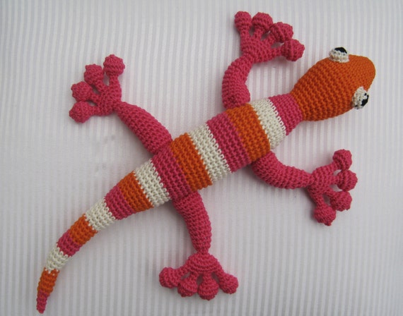 Amigurumi cute lizard gecko pattern