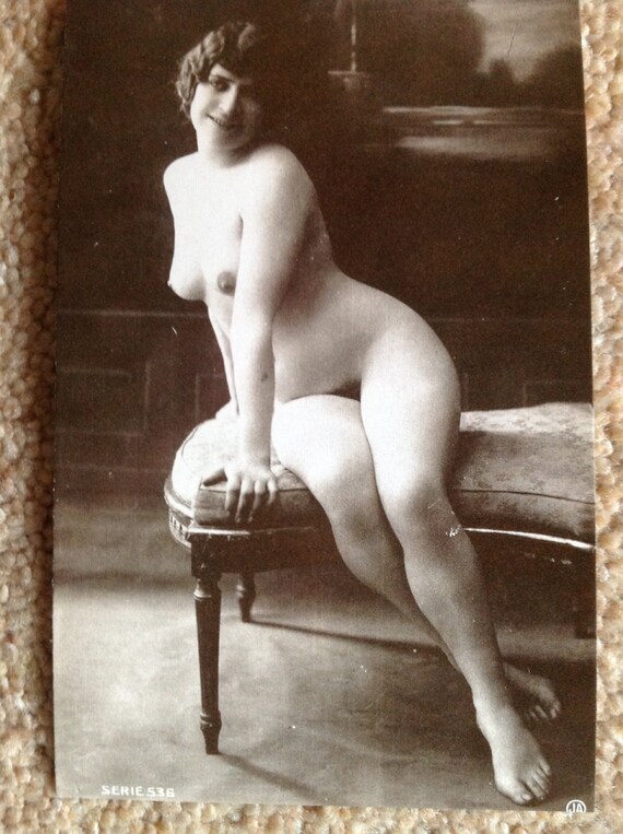 Vintage Nude Postcards 98
